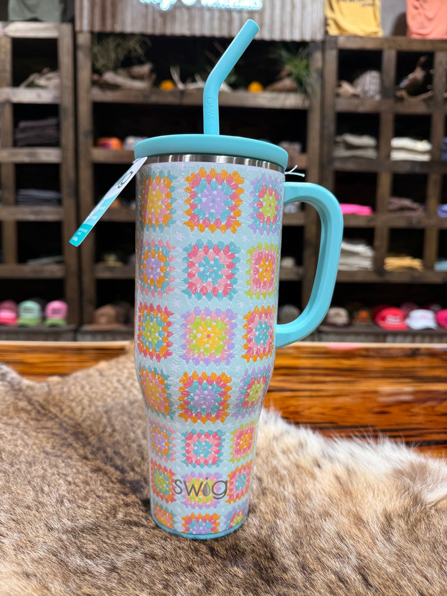 Close Knit | 40oz